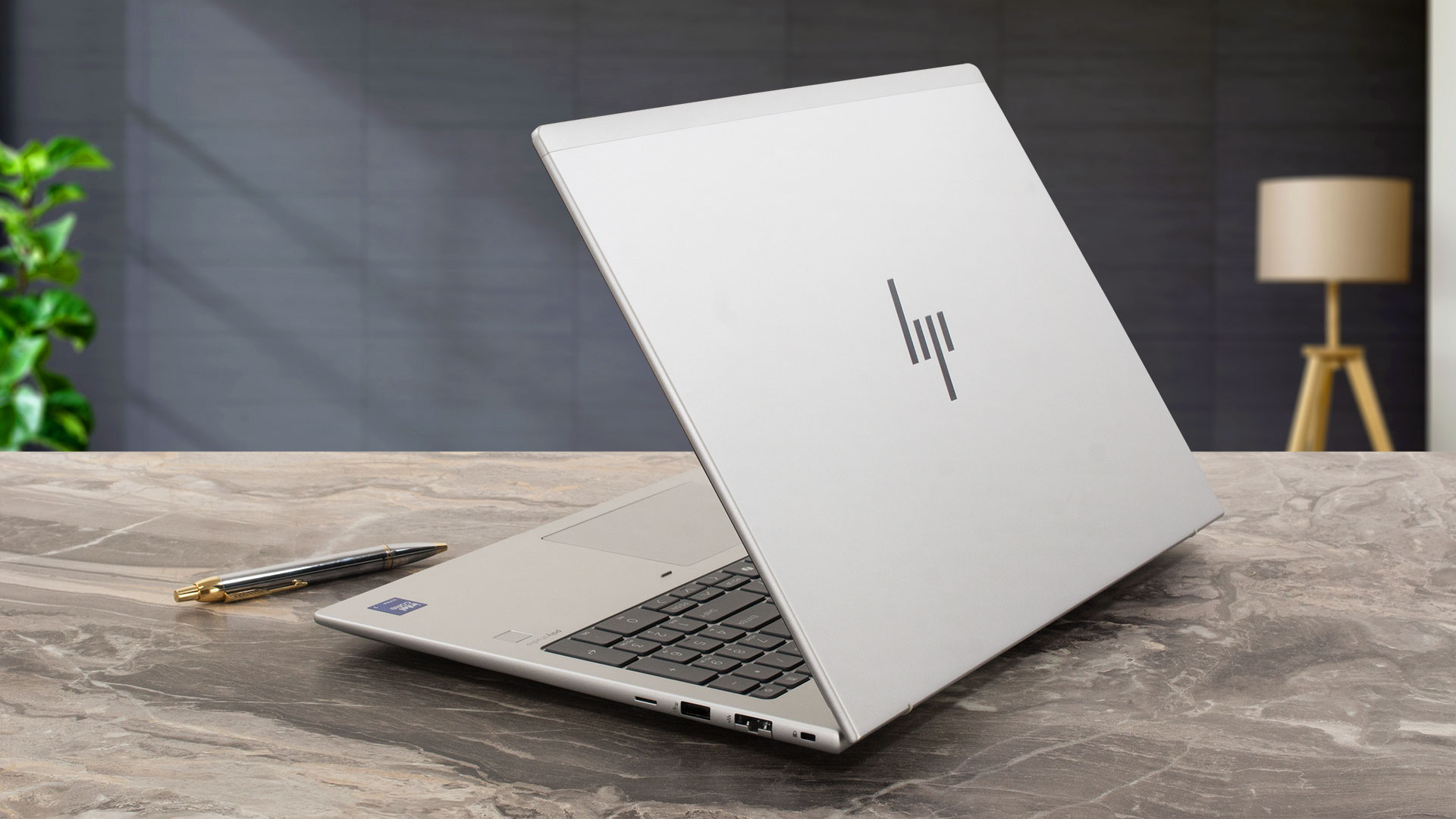 HP EliteBook 660 G11